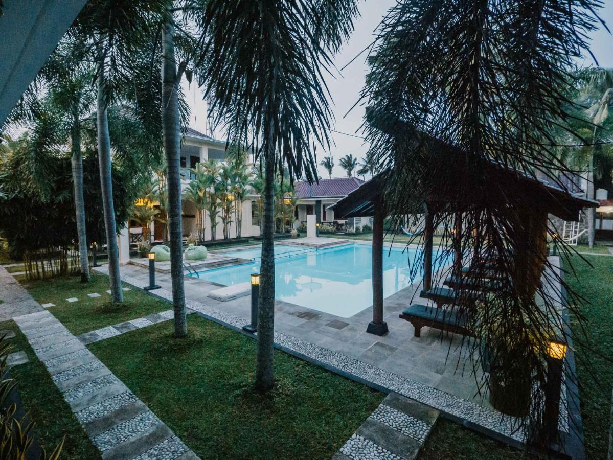 Sunrise Resort Batukaras Luaran gambar
