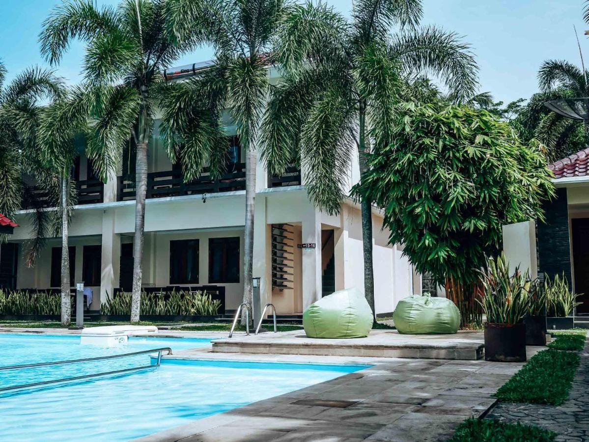 Sunrise Resort Batukaras Luaran gambar