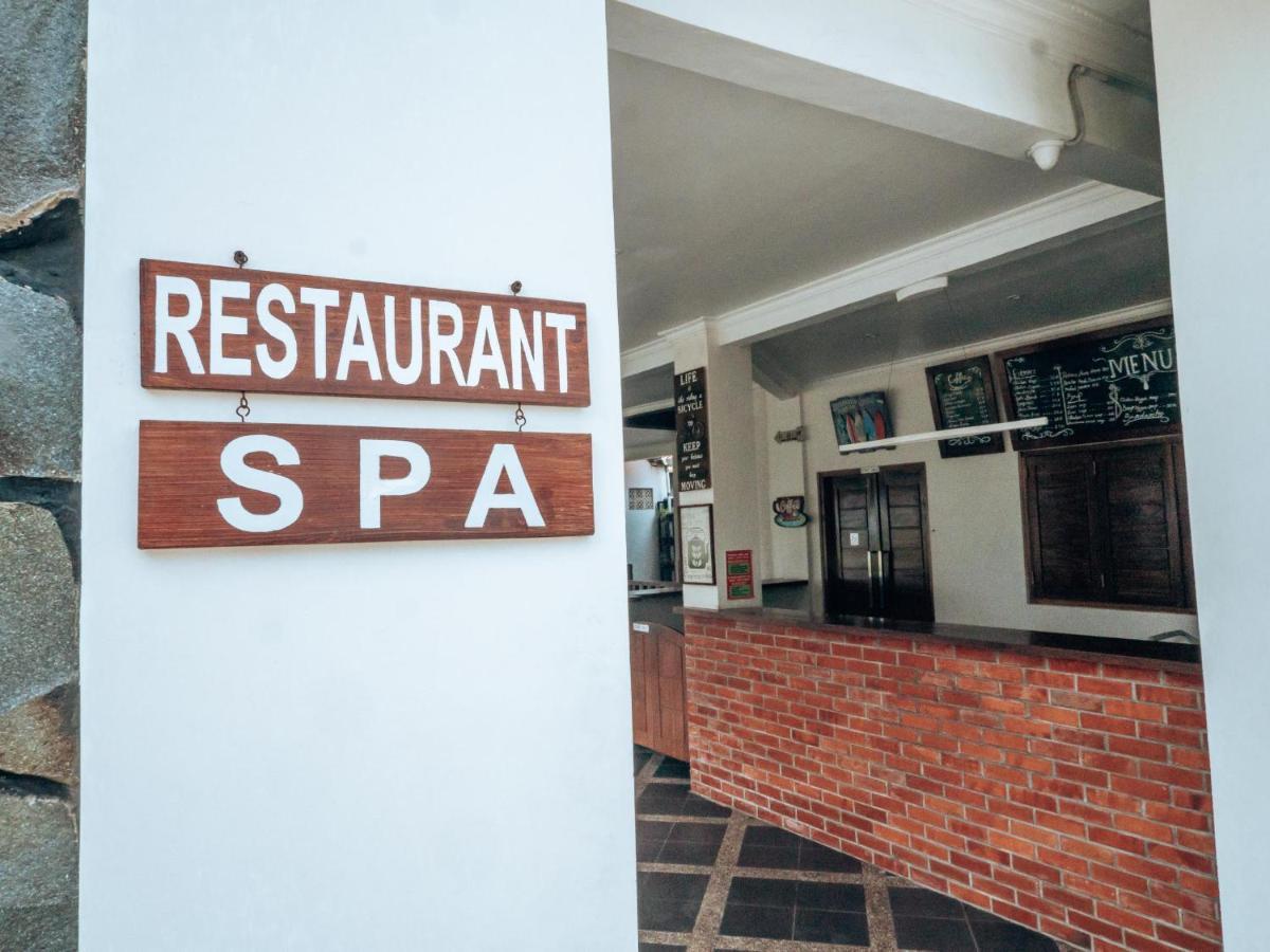 Sunrise Resort Batukaras Luaran gambar