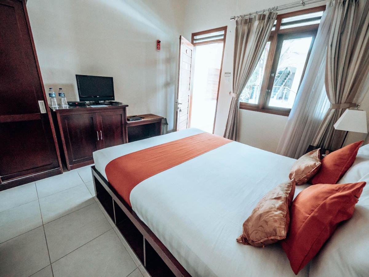 Sunrise Resort Batukaras Luaran gambar