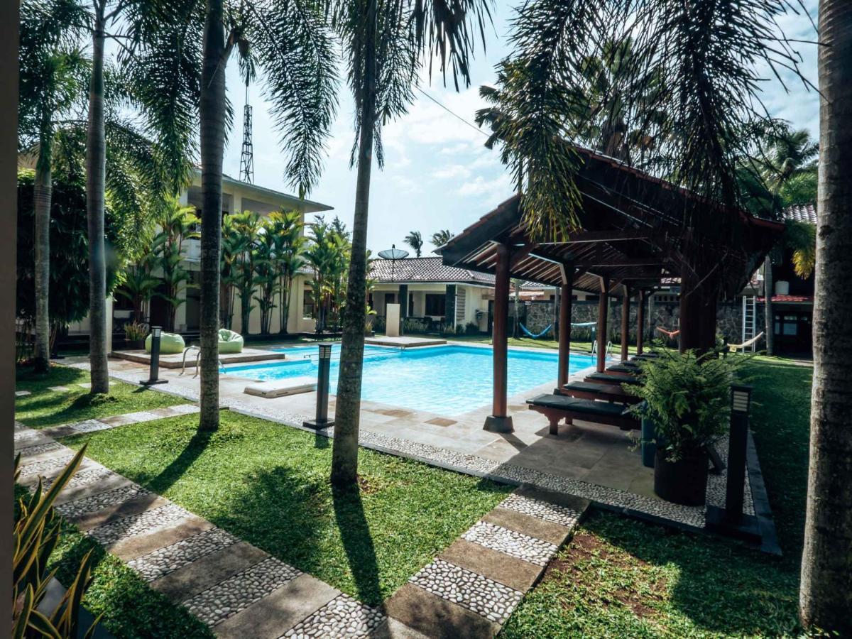 Sunrise Resort Batukaras Luaran gambar